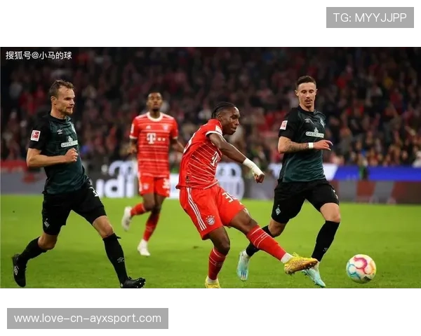 德甲拜仁中场穿插见效,攻势连绵不断 德甲拜仁中场穿插见效,攻势连绵不断