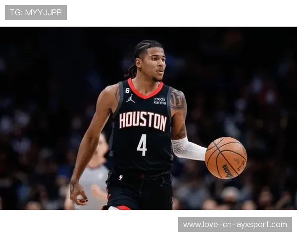 格林持球组织再现妙传闪光