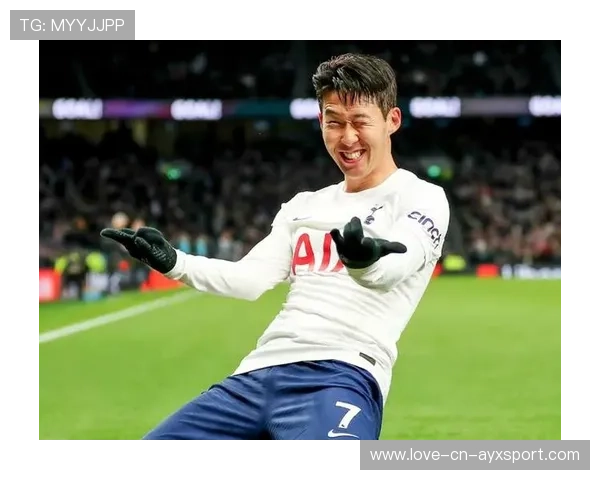 热刺孙兴慜远程弧线球直挂死角，技艺超群令球迷疯狂